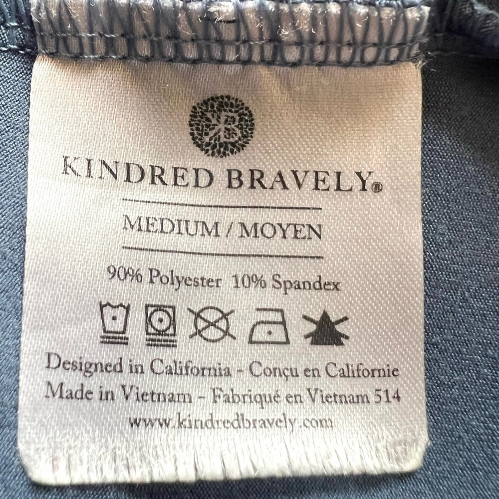Kindred Bravely Slate Blue Maternity Post Partum Nursing Pullover Top Medium - Picture 6 of 8
